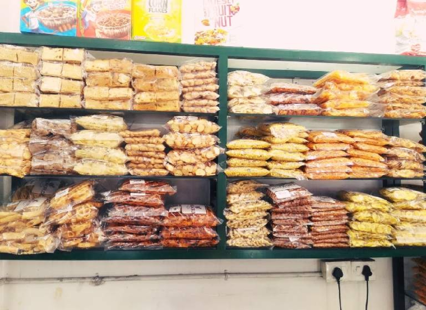 Bake World, Bakery & Cafeteria,  service in Kumbanad, Pathanamthitta